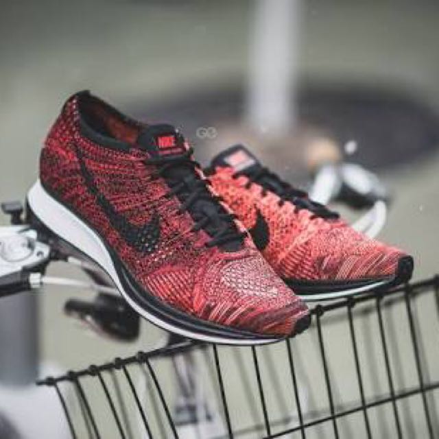 Nike flyknit deals racer fire rooster