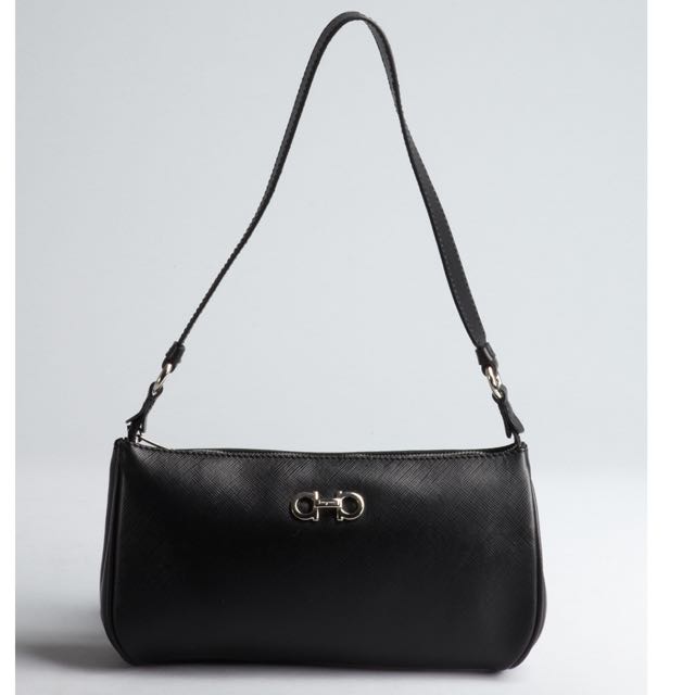 ferragamo small shoulder bag