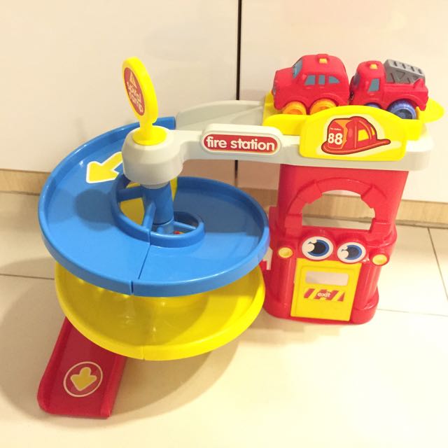 baby station toy