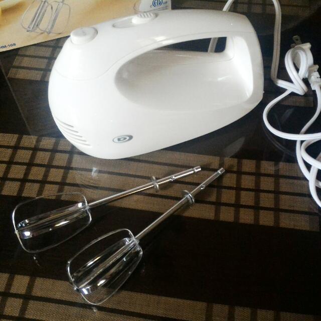 durabrand hand mixer