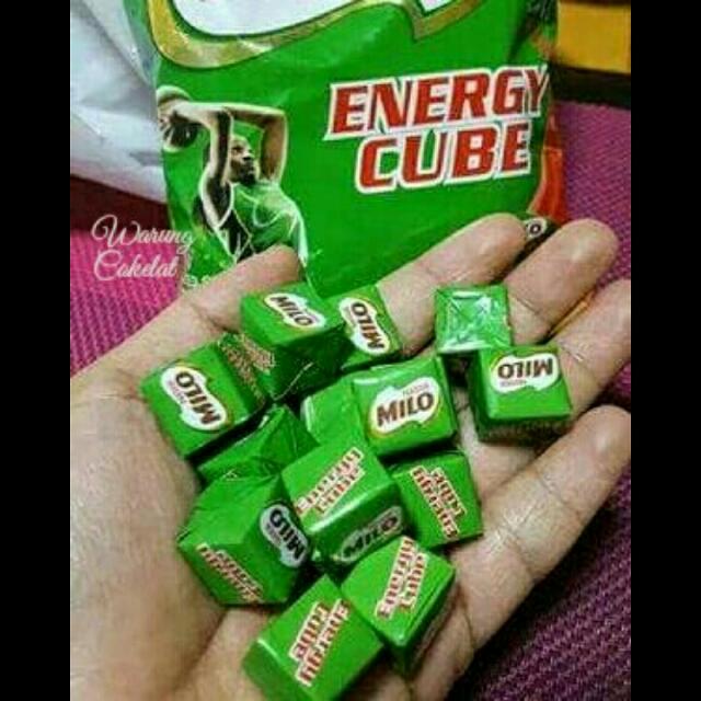 Cokelat Milo Cube Makanan Minuman Snek Di Carousell