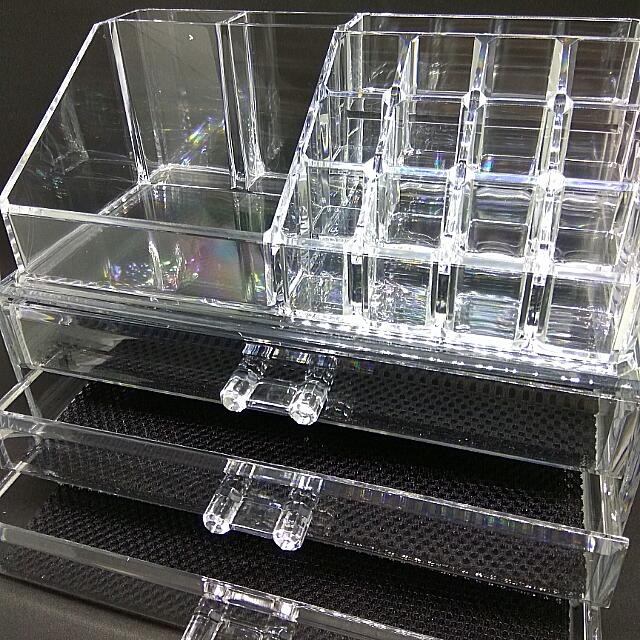 Brand New In Box Cosmetic Acrylic Organizer Clear Transparent