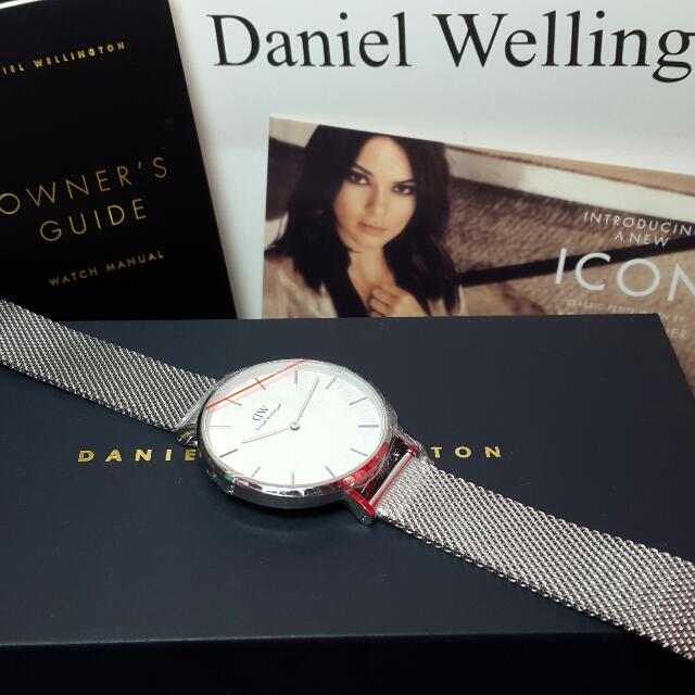 Daniel Wellington Classic Petite Sterling 32mm Olshop Fashion