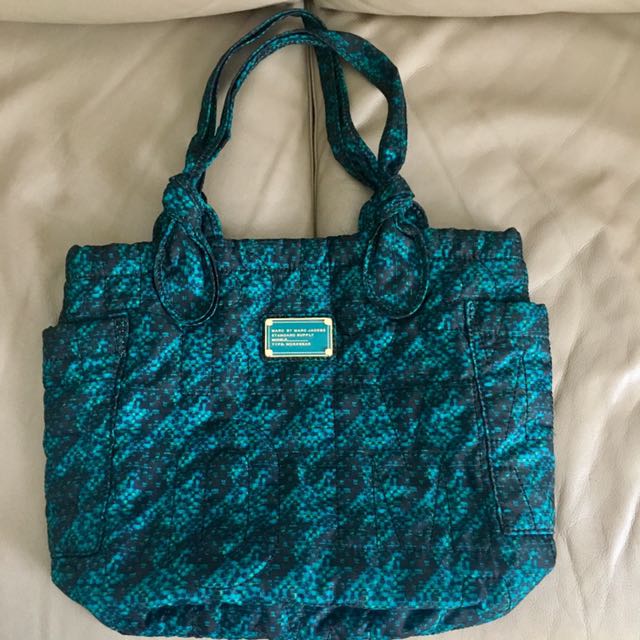 Marc jacobs hotsell pretty nylon tote