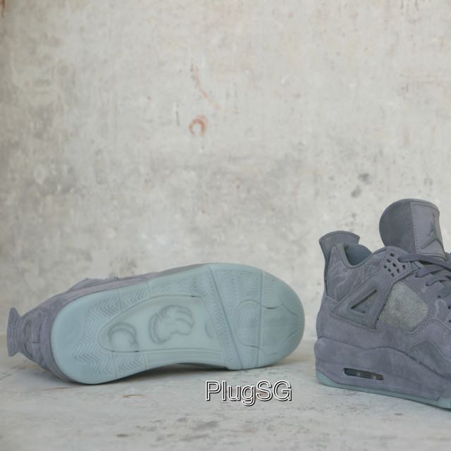 harga nike air jordan 4 x kaws
