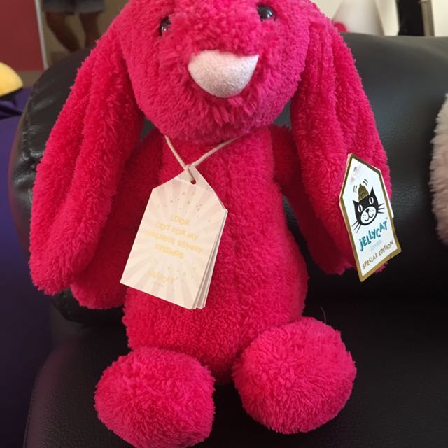 red jellycat bunny