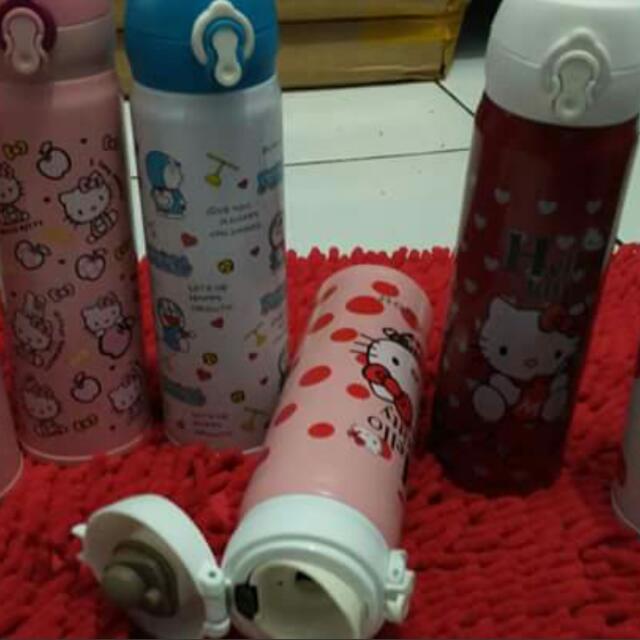 termos karakter tutup kancing