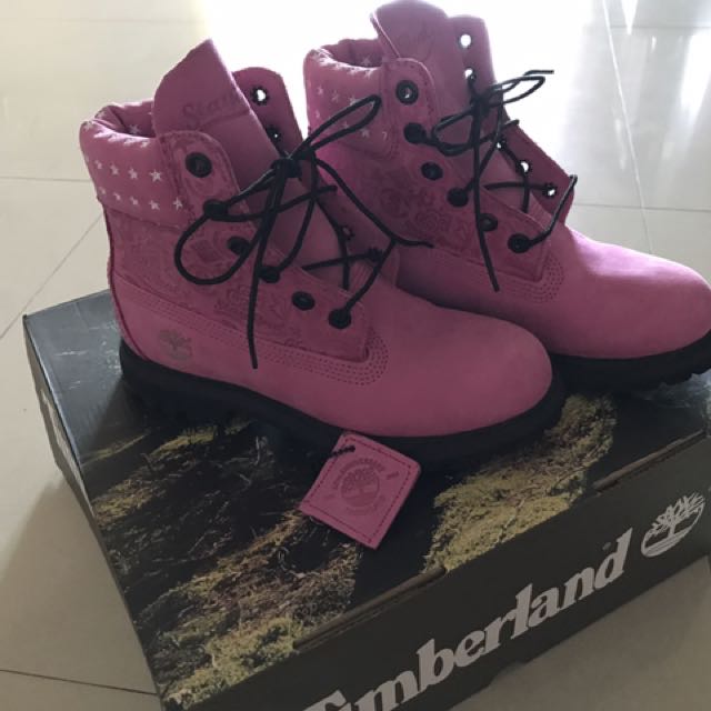 magenta timberlands