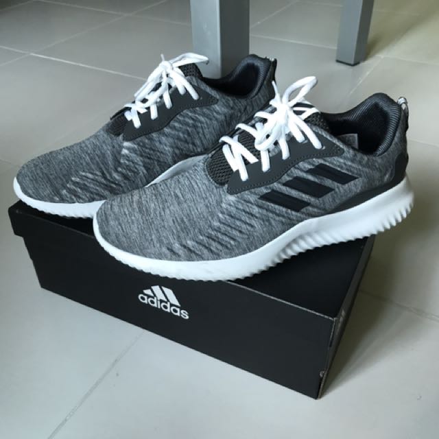 Adidas AlphaBounce RC m gris, hombre 's Fashion, calzado en carousell Adidas AlphaBounce RC m gris, hombre 's Fashion, calzado en carousell