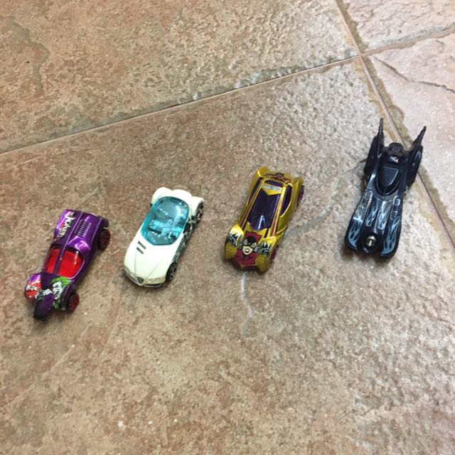 superhero cars toys