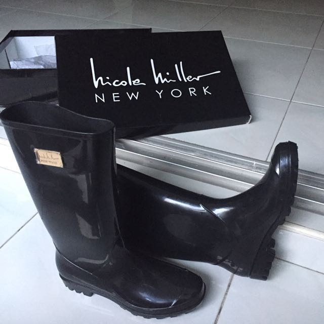 Nicole miller outlet rain boots