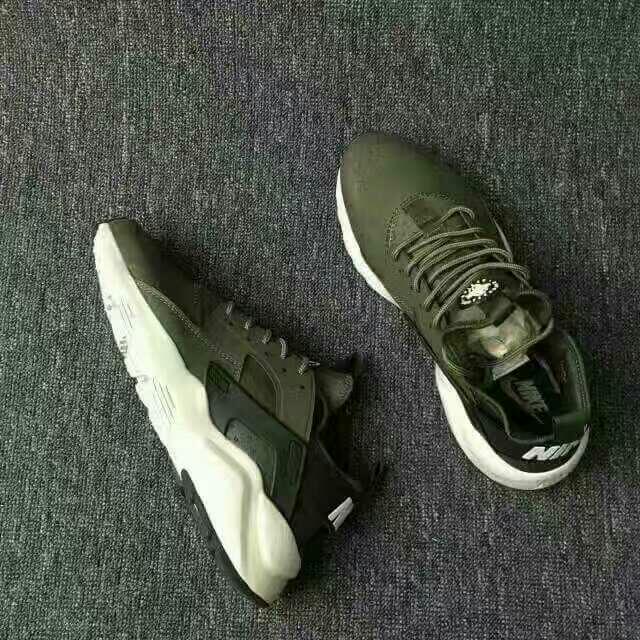 nike shoes army colour