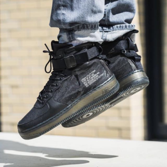 Nike Special Field Air Force 1 Mid 