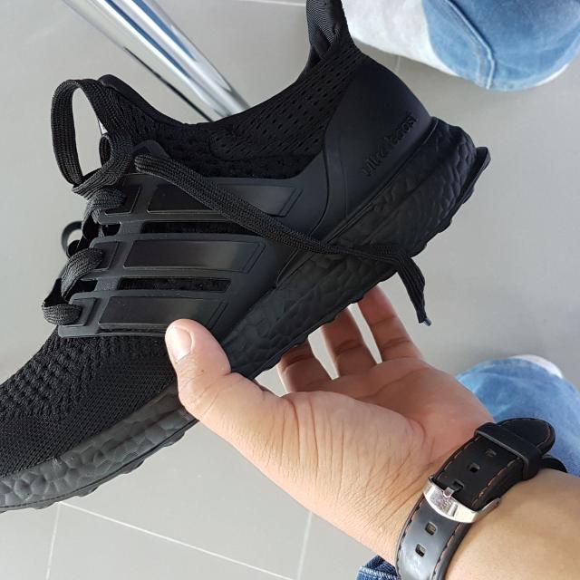 Ultra boost black size 9 hot sale