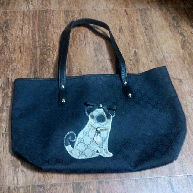 Gucci Limited Edition Guccioli Pug Oliver in Black GG Canvas Tote Bag