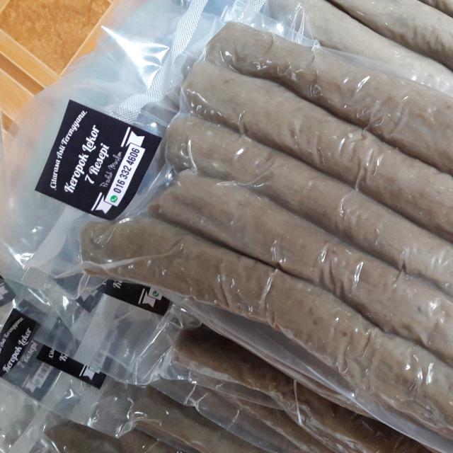 Keropok Lekor Food Drinks Instant Food On Carousell