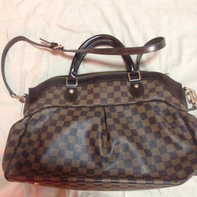 LV Trevi Damier (Category: Luxury Bags & Wallets) located in Mandaluyong City. Submitted by balugs019 (Listing ID 110271692, Image 1). Description: .