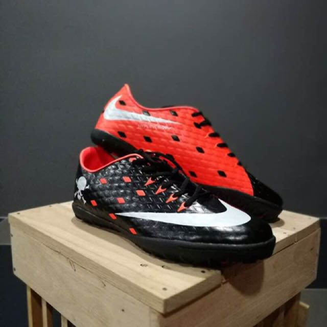 hypervenom black orange