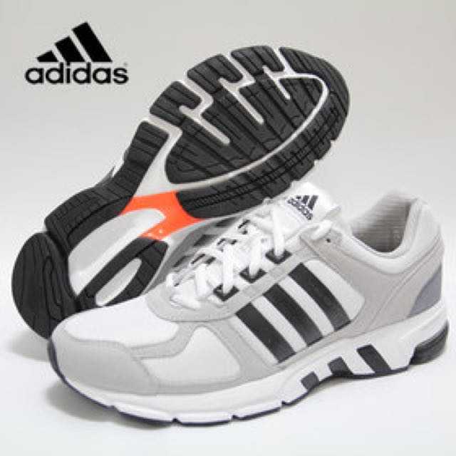 adidas old running shoes