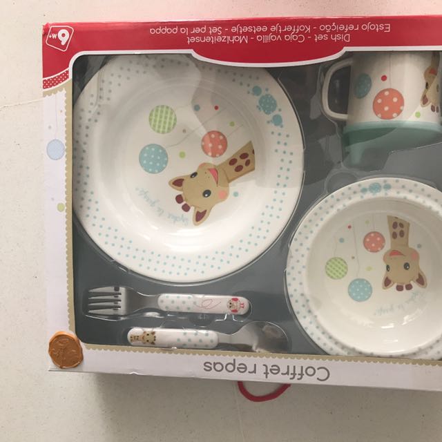 feeding utensils