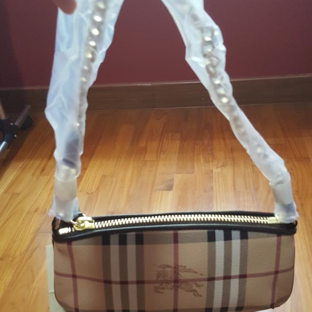 Brand New Burberry Haymarket Clara Wristlet Luxury Bags Wallets on Carousell