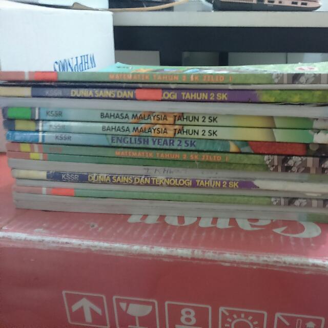 Buku Teks Kssr Tahun 2 Books Stationery Books On Carousell