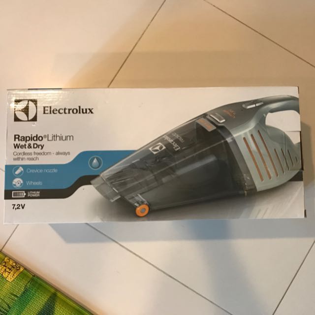 Electrolux Rapido Lithium Wet N Dry Handheld Vacuum, Home Appliances on