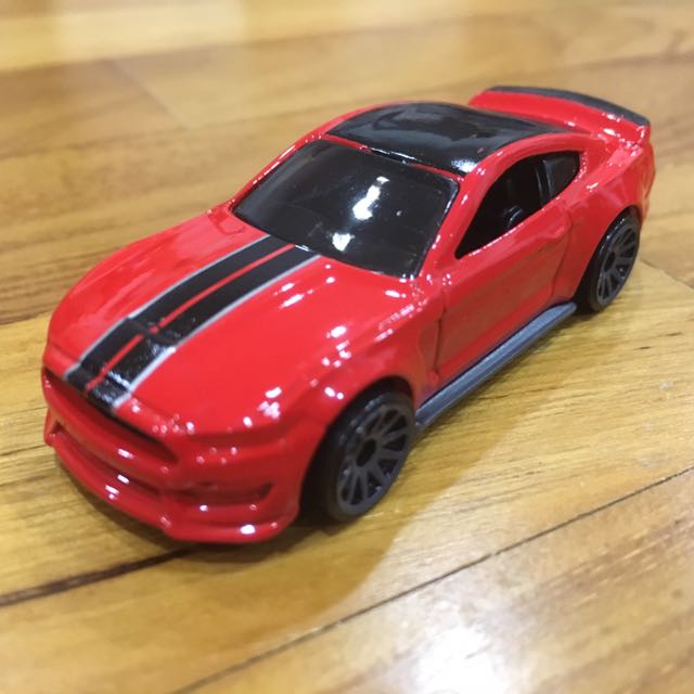 Hot Wheels Ford Shelby GT350R, Hobbies  Toys, Toys  Games on Carousell