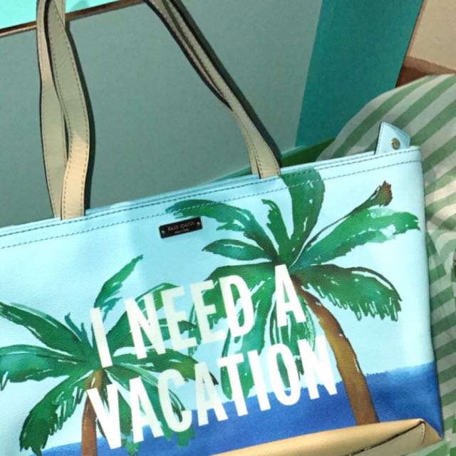 Kate spade i need a vacation tote bag 2025
