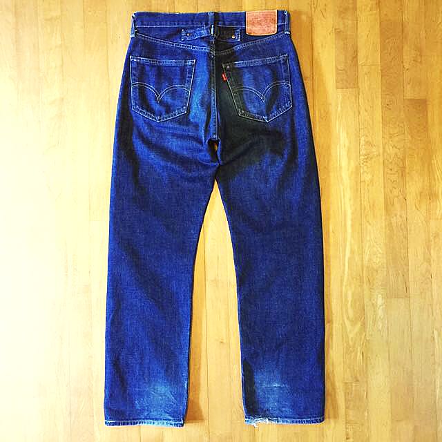Jean Levi's Vintage Clothing 1950's 701 Big E Selvedge Taille W25L30 - Neuf Avec étiquette
