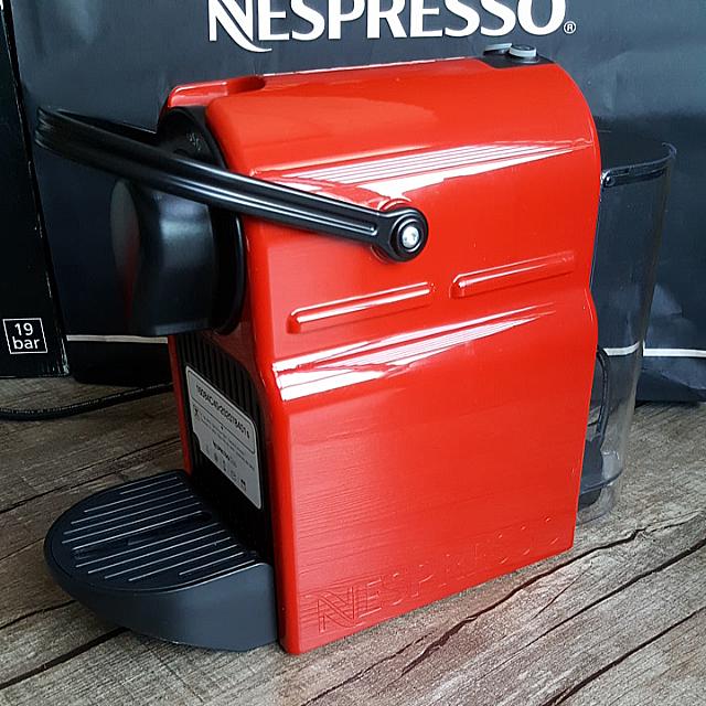 Like New Authentic Nespresso Inissia Coffee Machine & Aeroccino3 Milk