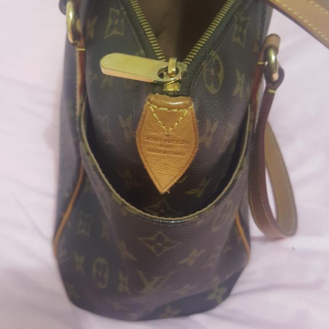 Spotted while shopping on Poshmark: Rare LOUIS VUITTON Discontinued Totally  PM Bag! #poshmark #fashion #shopping #style #Louis Vuitton #Handbags
