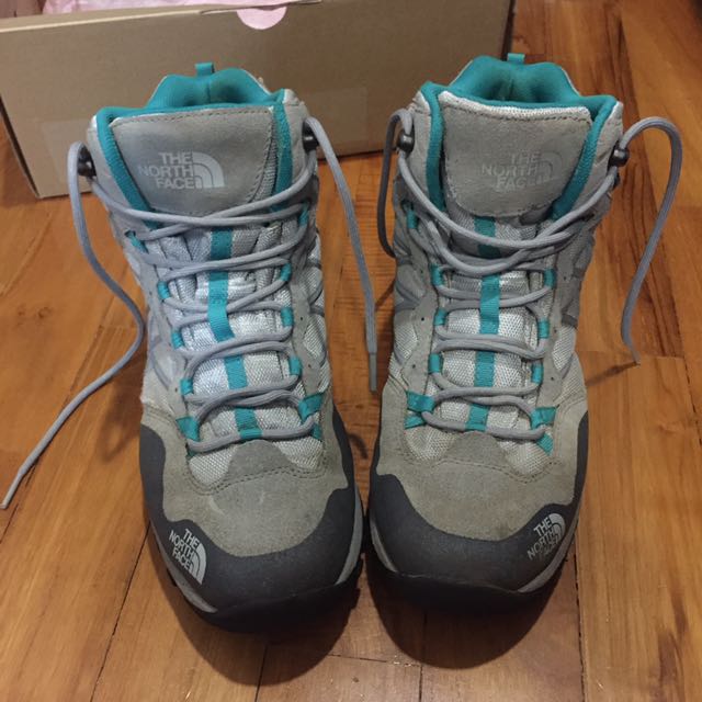 The North Face Women's Storm Mid 