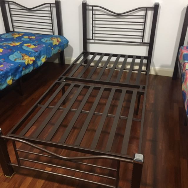 3v metal on sale bed frame