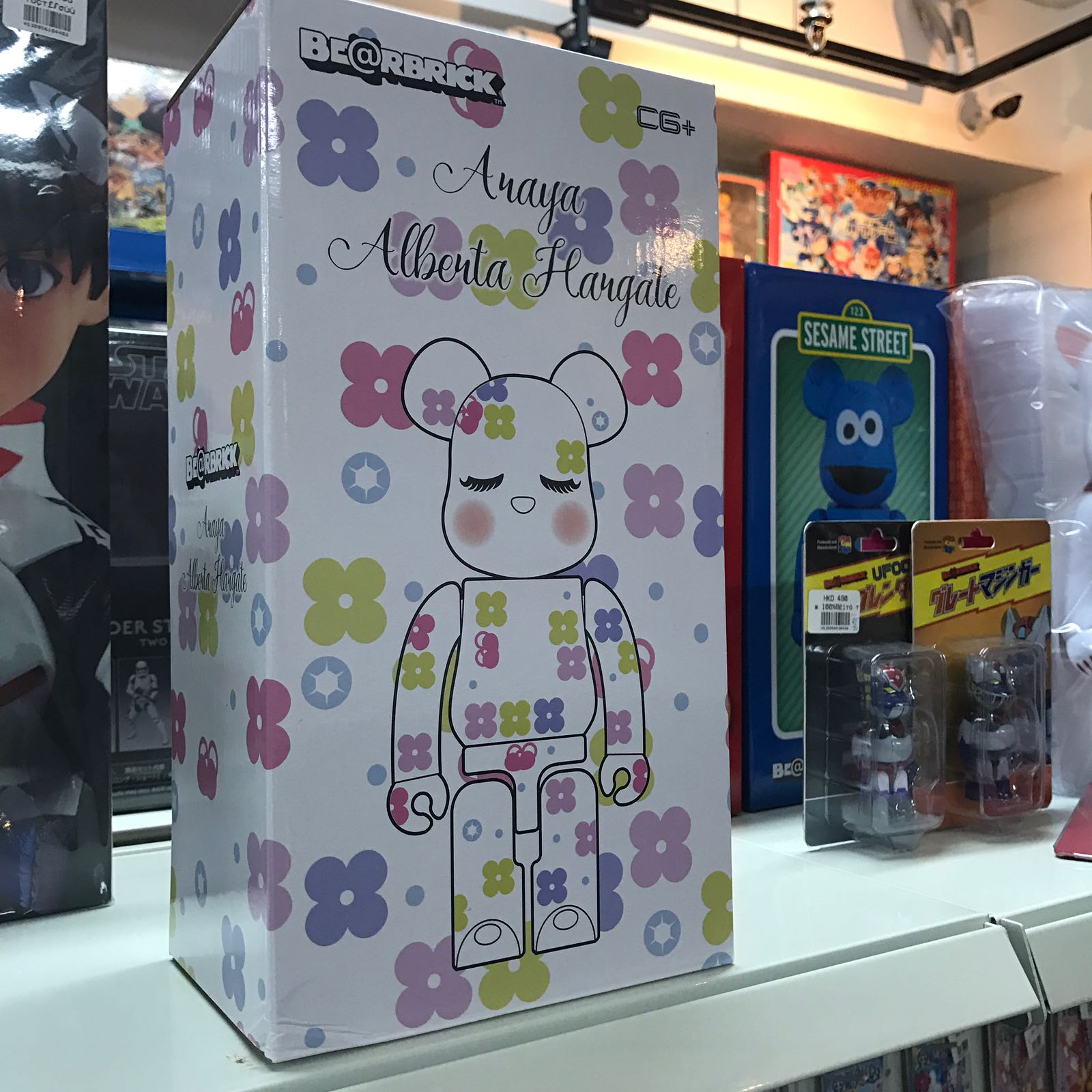 BE@RBRICK 限定 Chompoo Araya 1000% 日本初 | givingbackpodcast.com