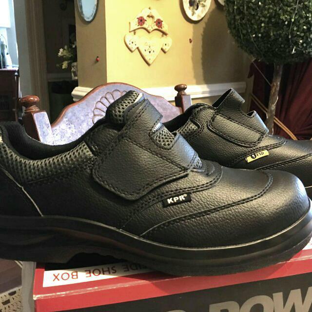 BNIB King Power Safety Shoe Size 8, Men 