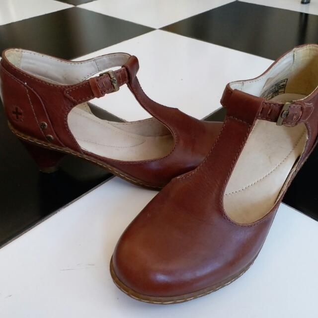 dr martens slingback