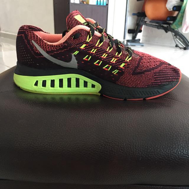 womens nike zoom structure