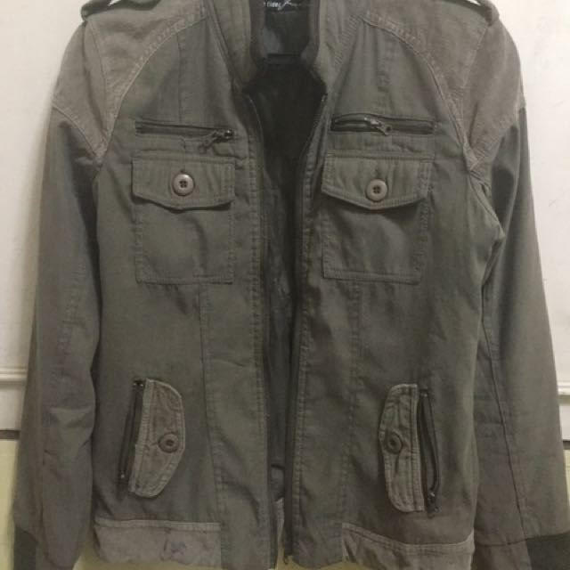 rrj jacket price