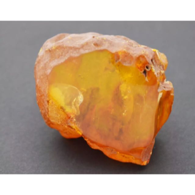Natural 42.85 gr Butterscotch Egg Yolk Baltic Amber Rough Raw Stones Natural 42.85 gr Butterscotch Egg Yolk Baltic Amber Rough Raw Stones