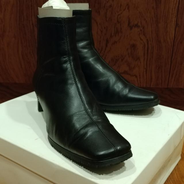 low cut womens boots