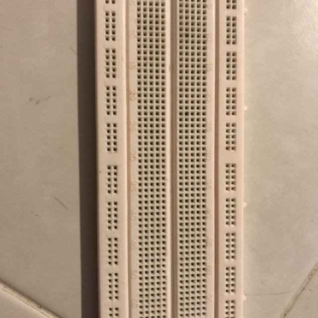 Breadboard (Category: Electrical, Adaptors & Sockets) located in Singapore. Submitted by frankzzzz (Listing ID 110826459, Image 2). Description: .