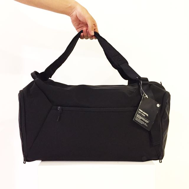 LULULEMON Para Duffel Bag, Women's Fashion, Activewear on Carousell