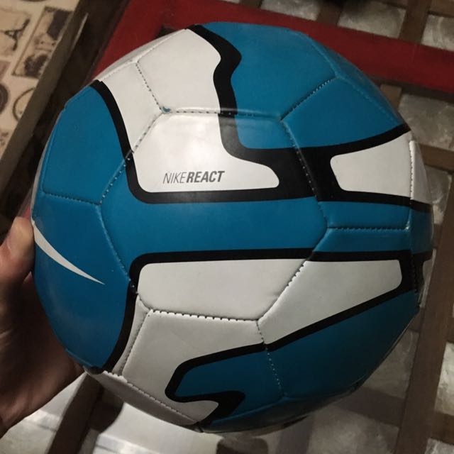 nike react soccer ball