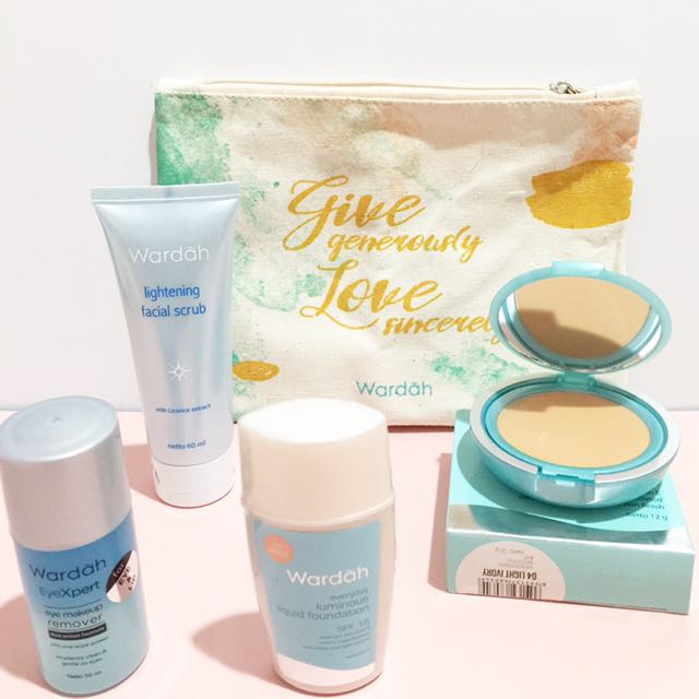 Paket Cantik Wardah Gift Set Olshop Fashion Olshop Produk Kecantikan Di Carousell