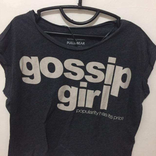 T shirt gossip girl pull and bear best sale