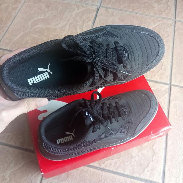 Puma astro sala black on sale