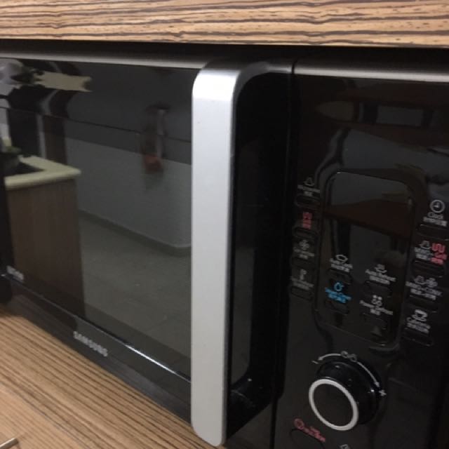 Samsung convection type microwave oven, TV & Home Appliances, Kitchen