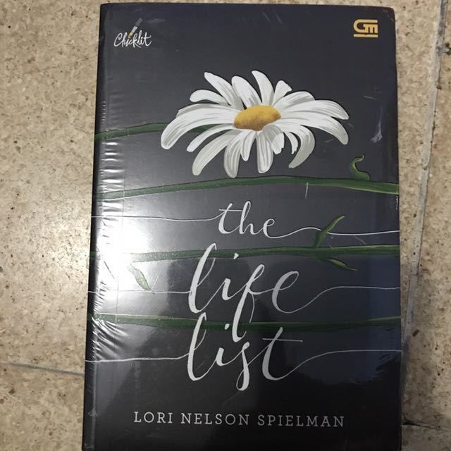 The Life List Translate Bahasa Indonesia Lori Nelson Buku Alat Tulis Buku Di Carousell