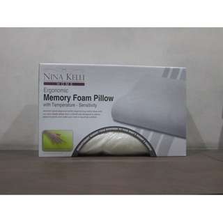 Nina Kelli Memory Foam Pillow